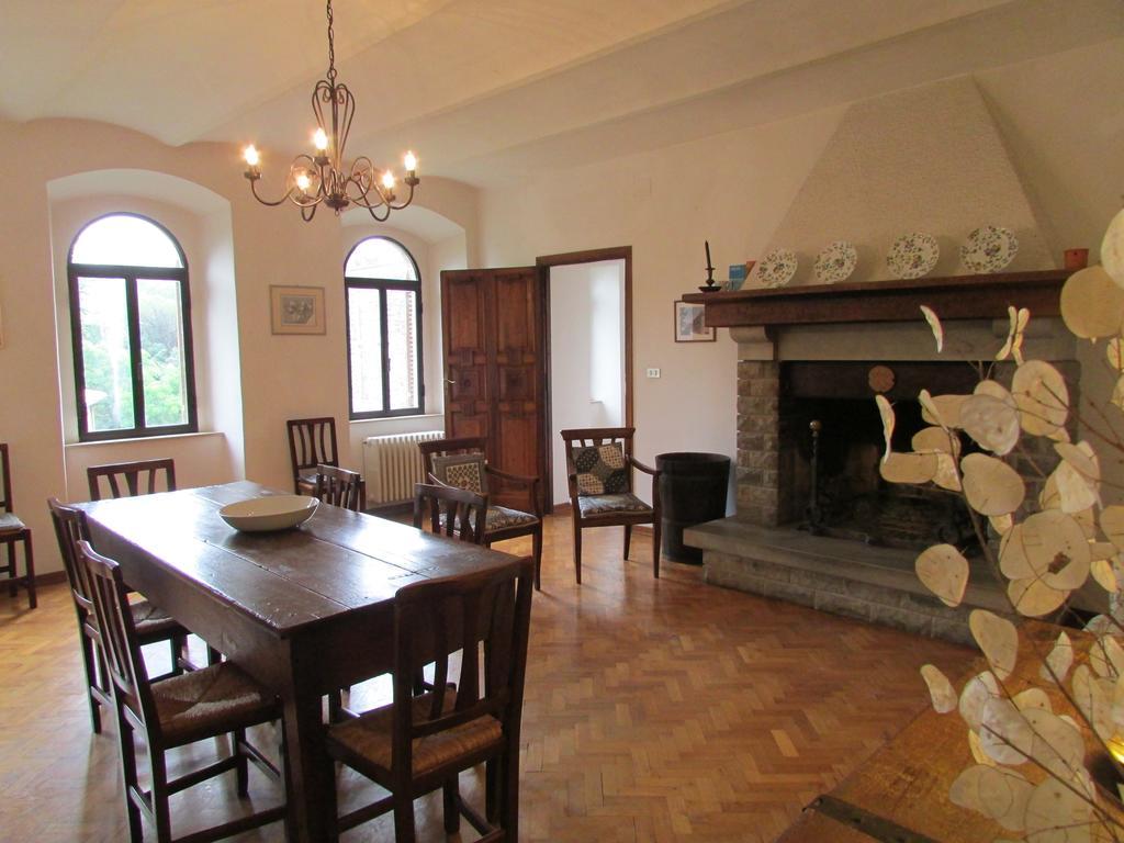 Agriturismo Dea Valfabbrica Экстерьер фото