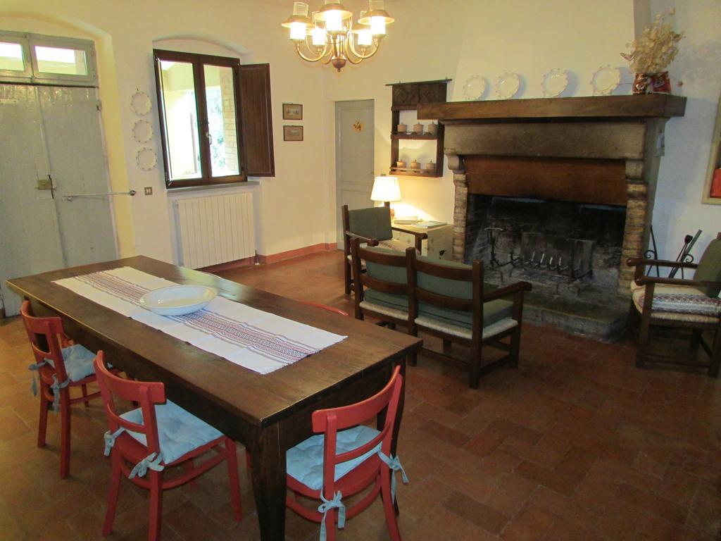 Agriturismo Dea Valfabbrica Экстерьер фото
